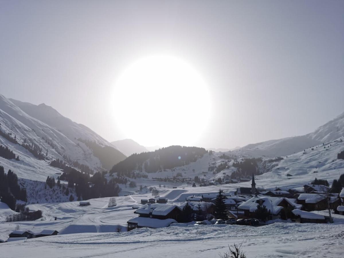 Appartamento Tgèsa Dutg Grond Sedrun Esterno foto