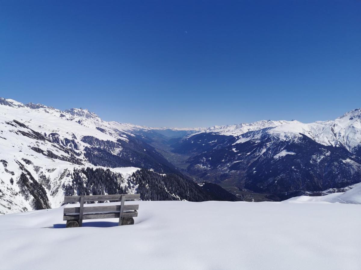 Appartamento Tgèsa Dutg Grond Sedrun Esterno foto