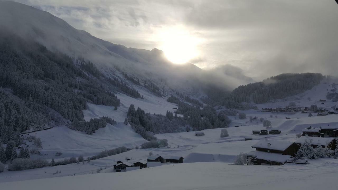 Appartamento Tgèsa Dutg Grond Sedrun Esterno foto